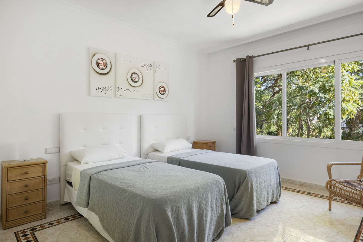 Te koop Vrijstaande Villa Costa Del Sol Hacienda Las Chapas € 1.995.000,-