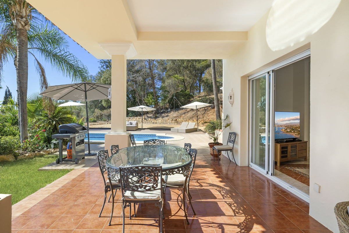 Te koop Vrijstaande Villa Costa Del Sol Hacienda Las Chapas € 1.995.000,-