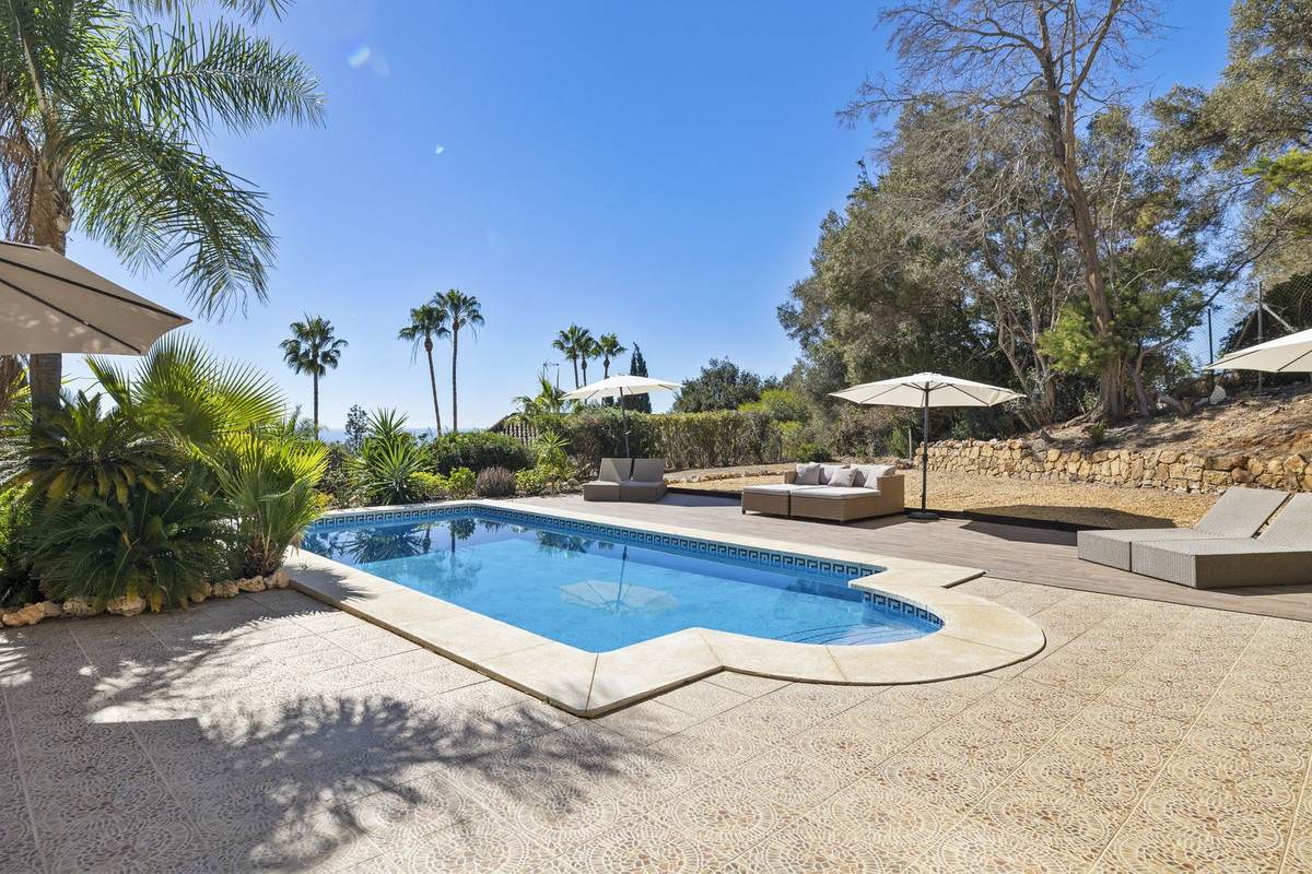 Te koop Vrijstaande Villa Costa Del Sol Hacienda Las Chapas € 1.995.000,-