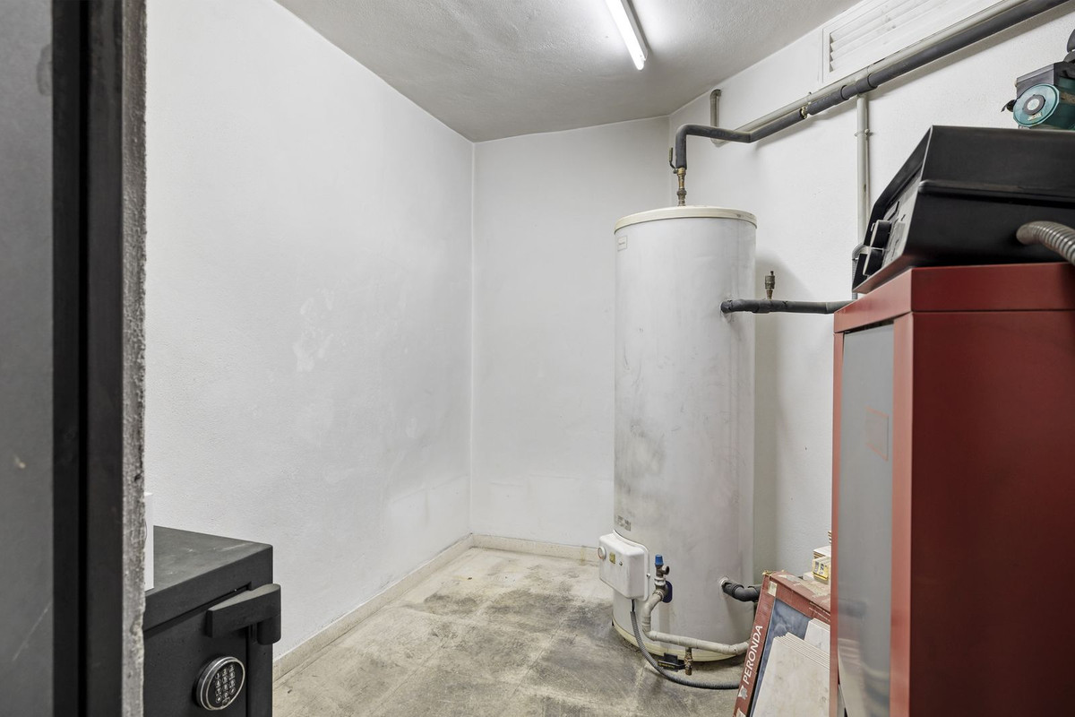 Te koop Vrijstaande Villa Costa Del Sol Hacienda Las Chapas € 1.995.000,-