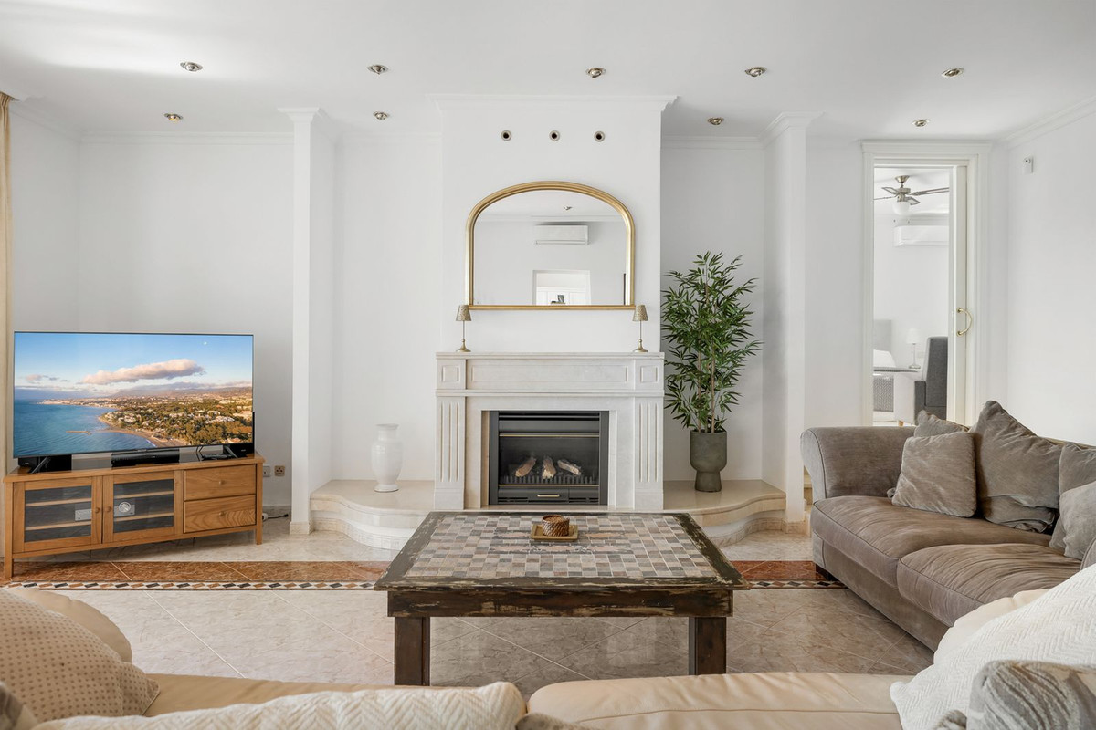 Te koop Vrijstaande Villa Costa Del Sol Hacienda Las Chapas € 1.995.000,-