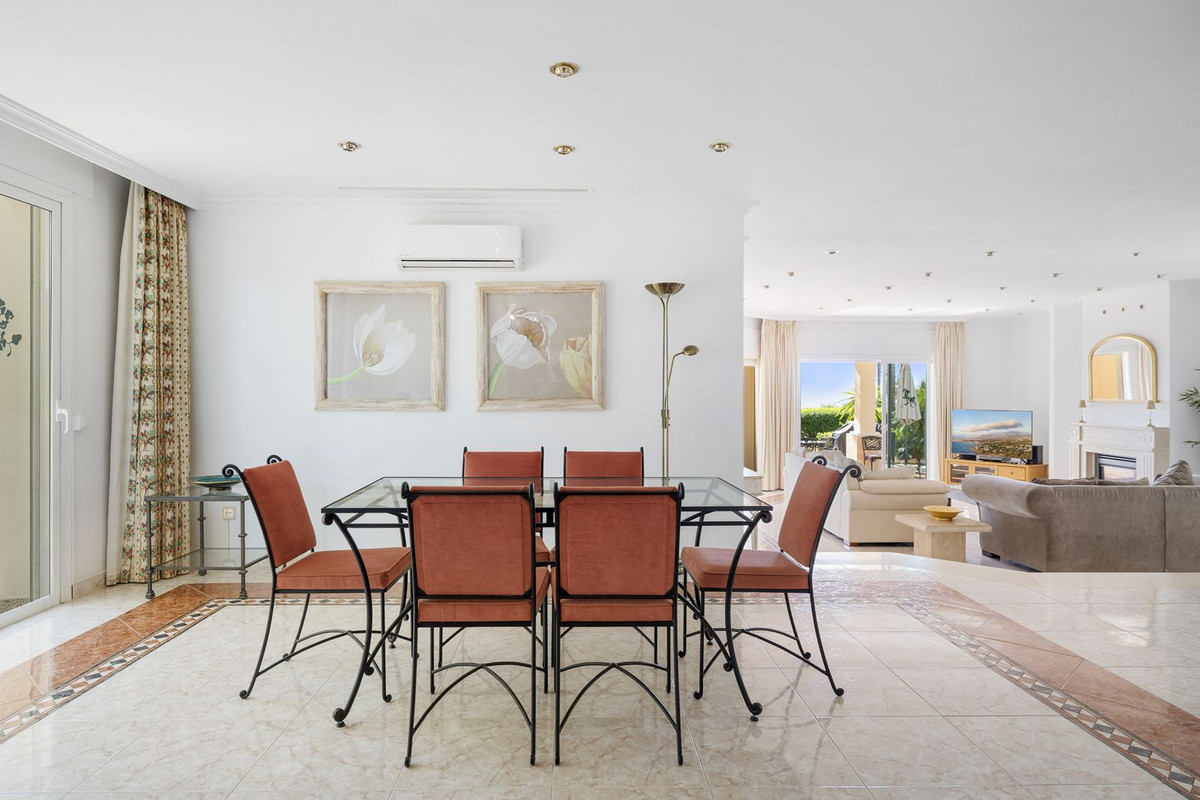 Te koop Vrijstaande Villa Costa Del Sol Hacienda Las Chapas € 1.995.000,-