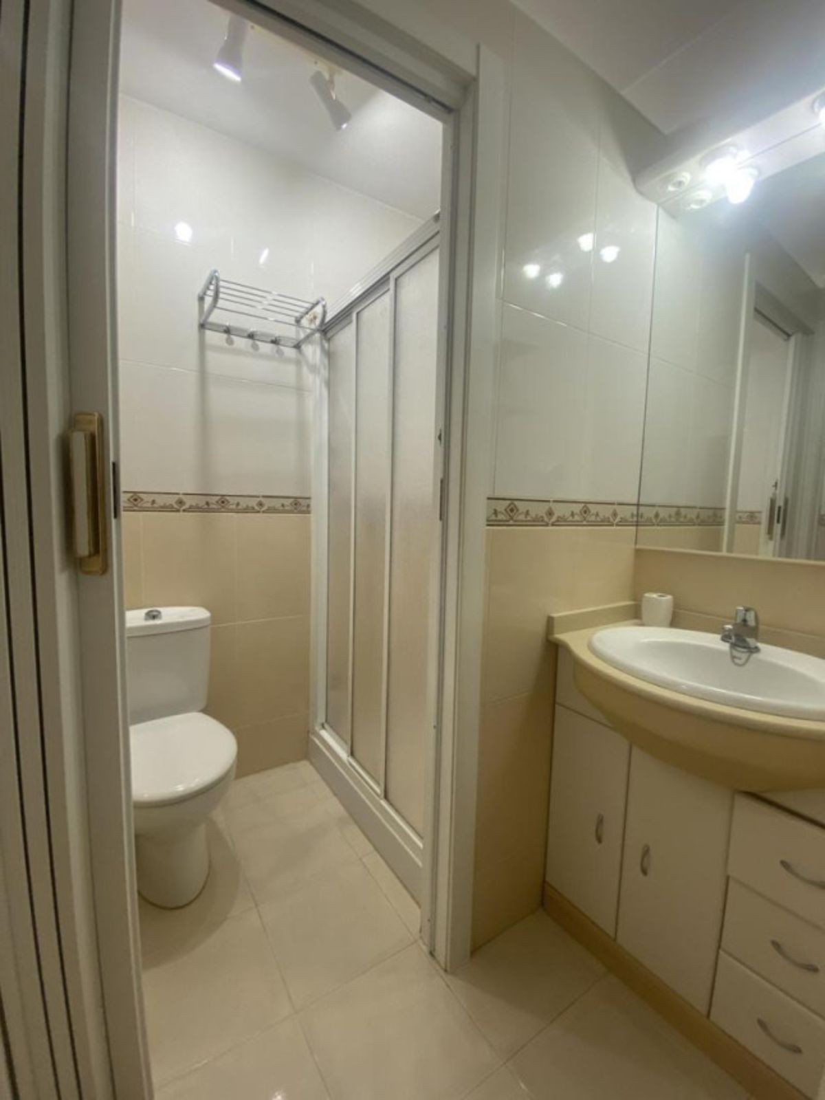 Te koop Gelijkvloers appartement Costa Del Sol Casares Playa € 245.000,-