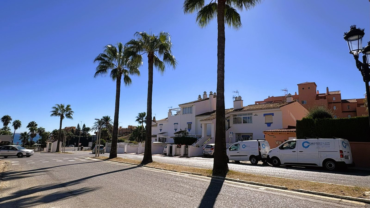 Te koop Gelijkvloers appartement Costa Del Sol La Duquesa € 275.000,-