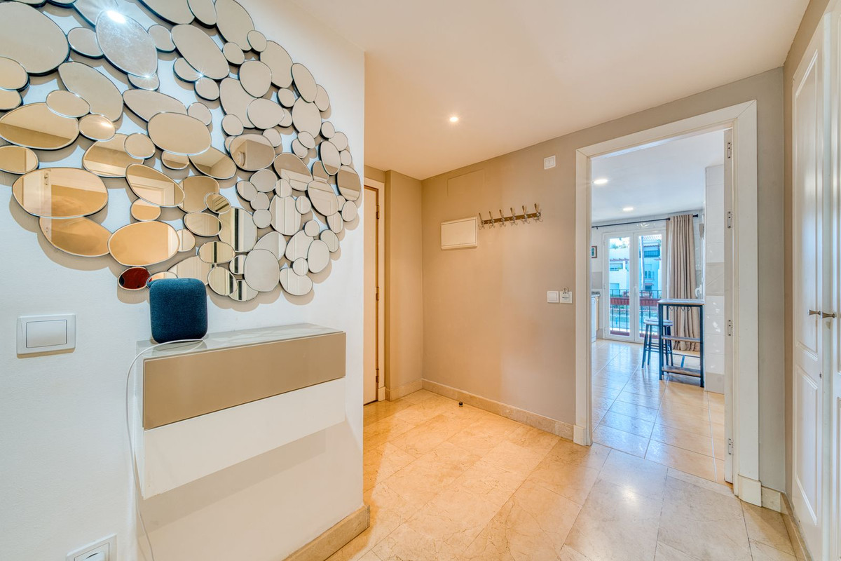 Te koop Middle Floor Apartment Costa Del Sol San Pedro De Alcántara € 595.000,-