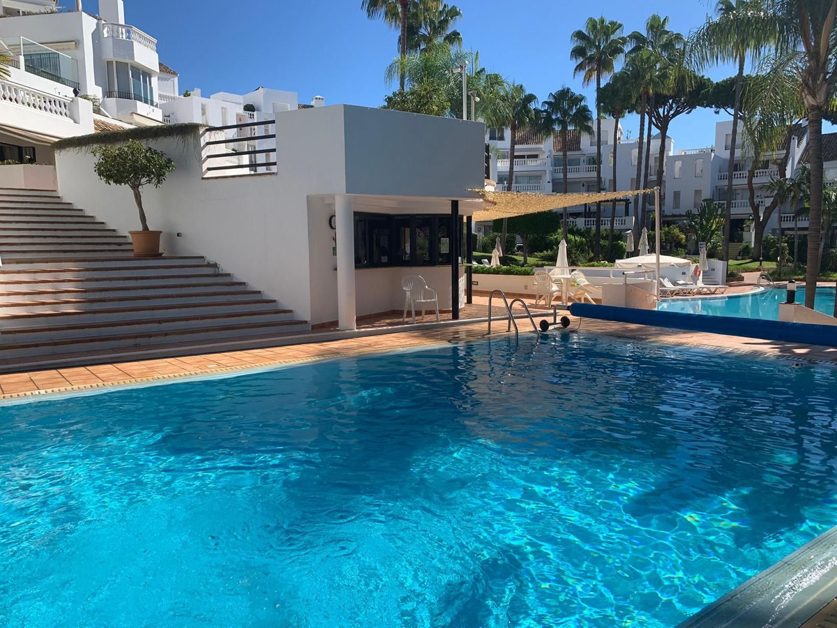 Te koop Penthouse Duplex Costa Del Sol Elviria € 850.000,-