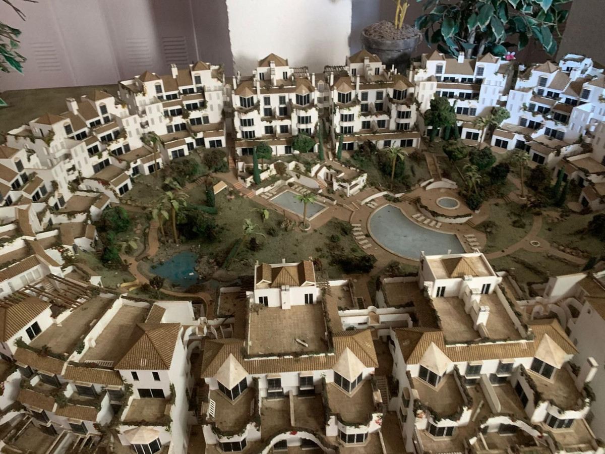 Te koop Penthouse Duplex Costa Del Sol Elviria € 850.000,-