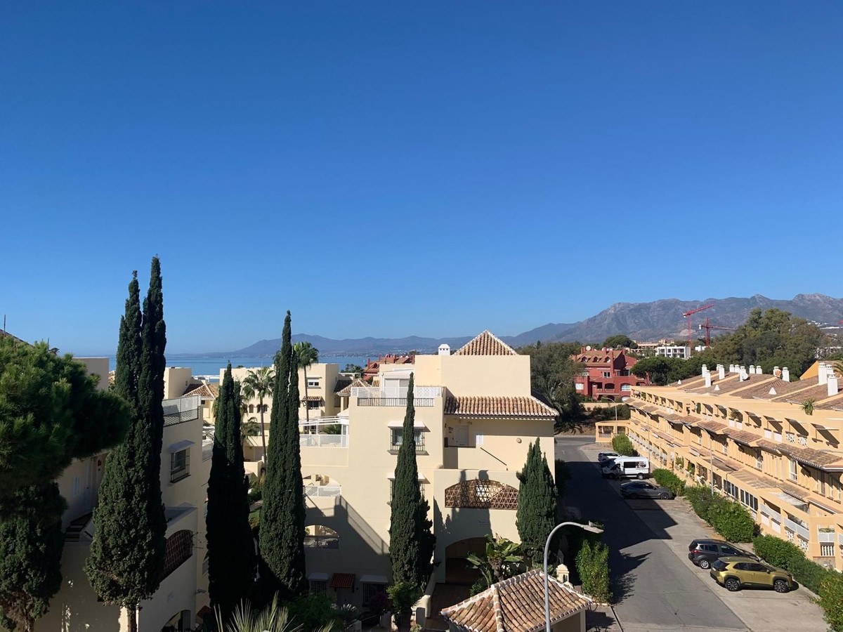 Te koop Penthouse Duplex Costa Del Sol Elviria € 850.000,-