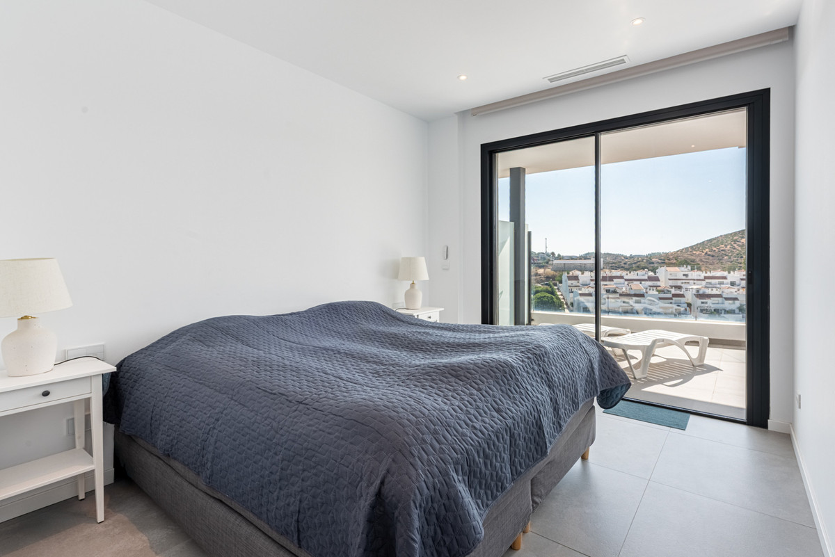 Te koop Middle Floor Apartment Costa Del Sol Fuengirola € 589.000,-