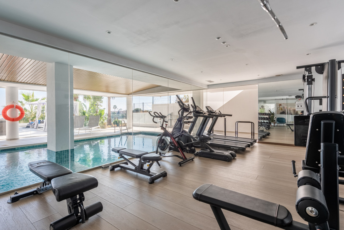 Te koop Middle Floor Apartment Costa Del Sol Fuengirola € 589.000,-