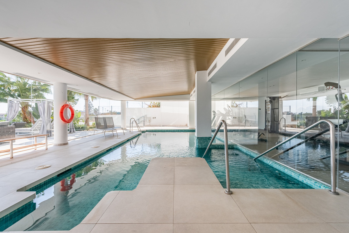 Te koop Middle Floor Apartment Costa Del Sol Fuengirola € 589.000,-