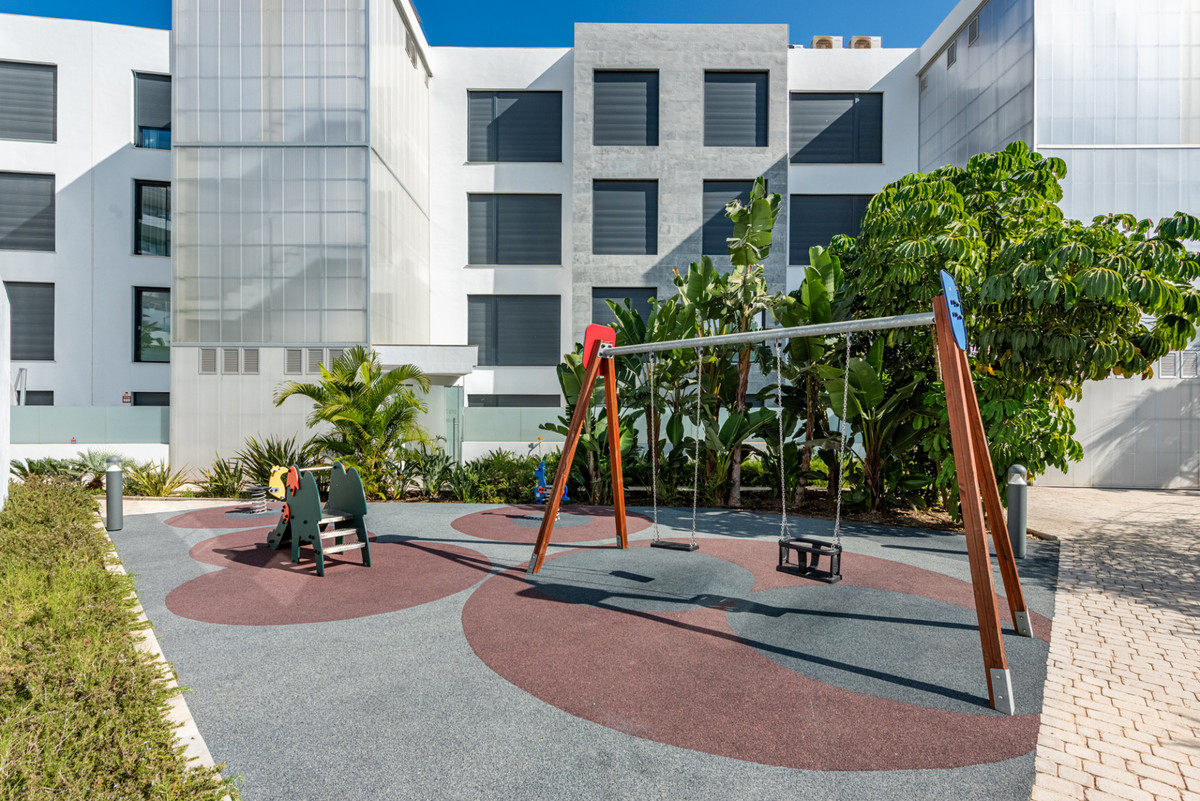 Te koop Middle Floor Apartment Costa Del Sol Fuengirola € 589.000,-