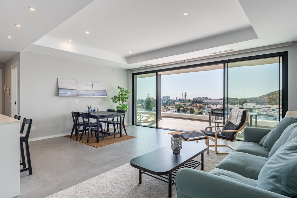 Te koop Middle Floor Apartment Costa Del Sol Fuengirola € 589.000,-