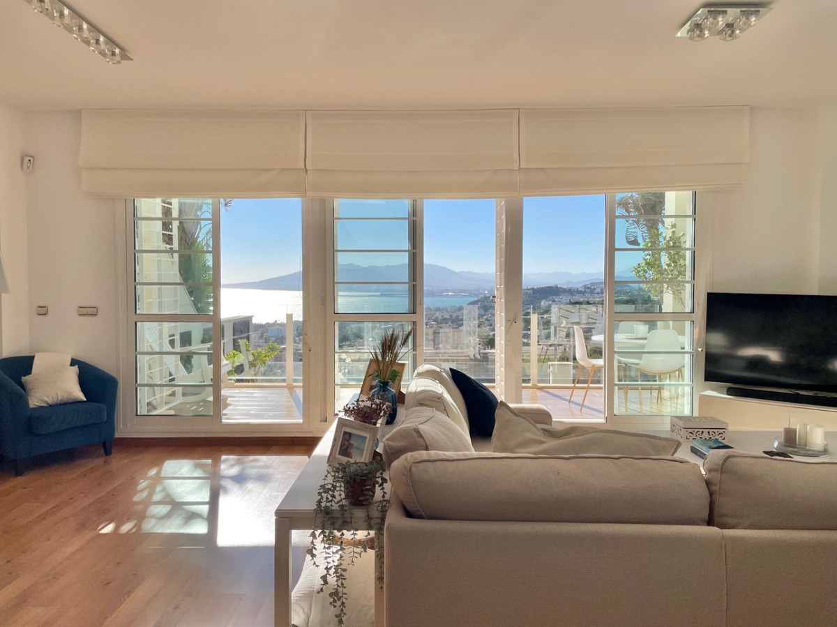 Te koop Half vrijstaand huis Costa Del Sol Málaga € 1.050.000,-