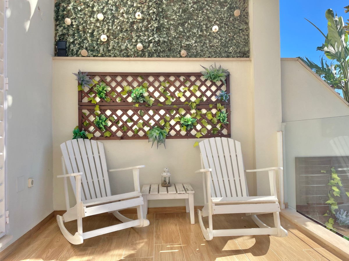 Te koop Half vrijstaand huis Costa Del Sol Málaga € 1.050.000,-