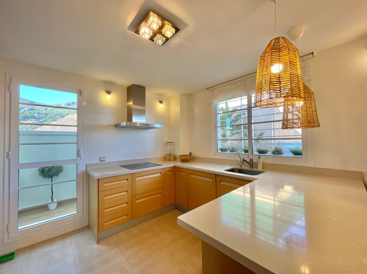 Te koop Half vrijstaand huis Costa Del Sol Málaga € 1.050.000,-