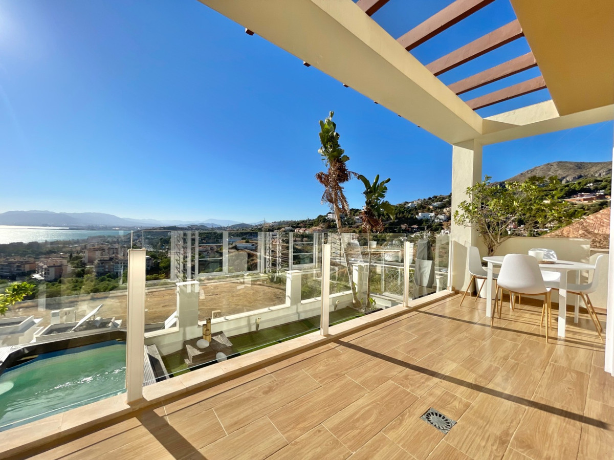 Te koop Half vrijstaand huis Costa Del Sol Málaga € 1.050.000,-