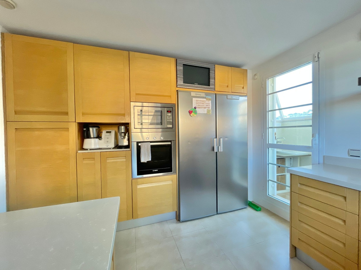 Te koop Half vrijstaand huis Costa Del Sol Málaga € 1.050.000,-