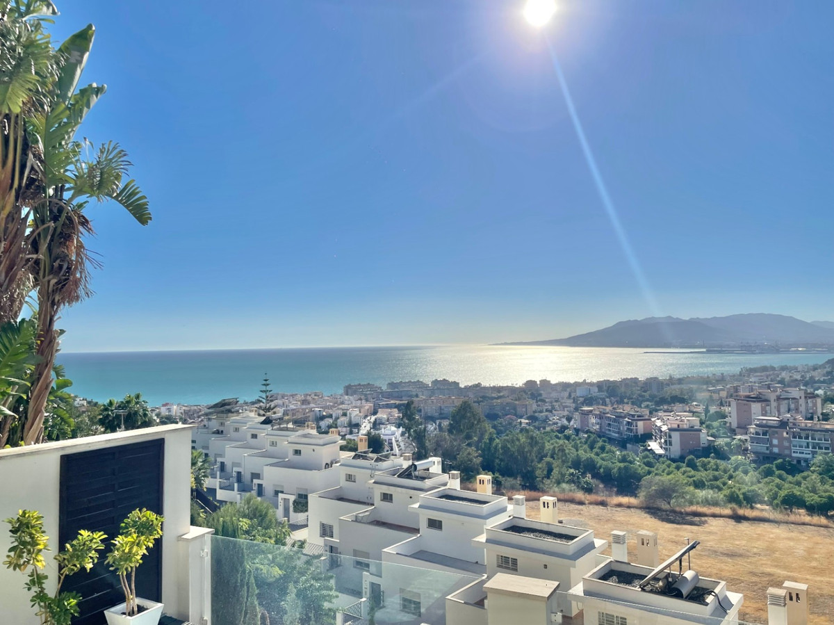 Te koop Half vrijstaand huis Costa Del Sol Málaga € 1.050.000,-