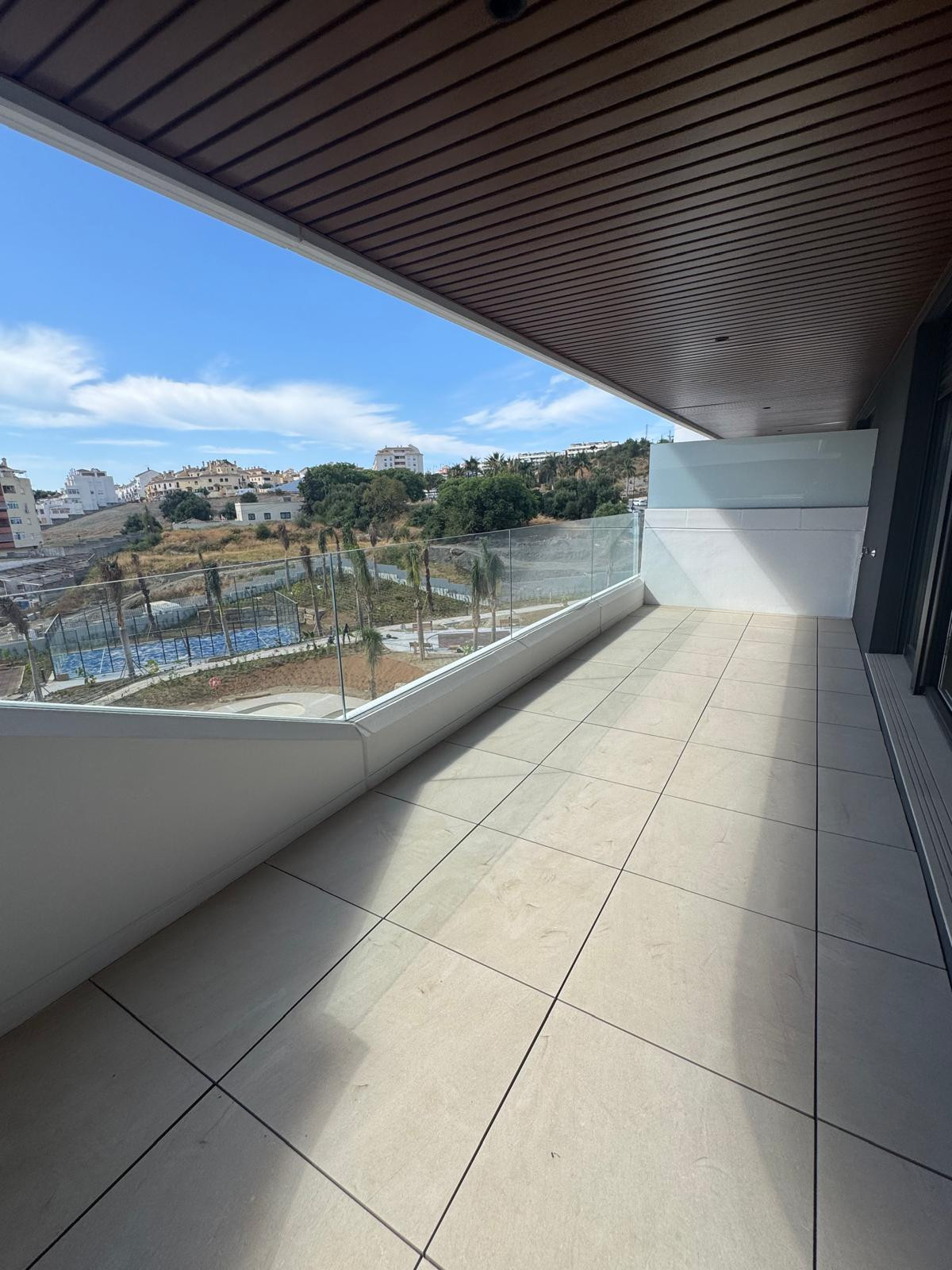 Te koop Middle Floor Apartment Costa Del Sol Estepona € 595.000,-