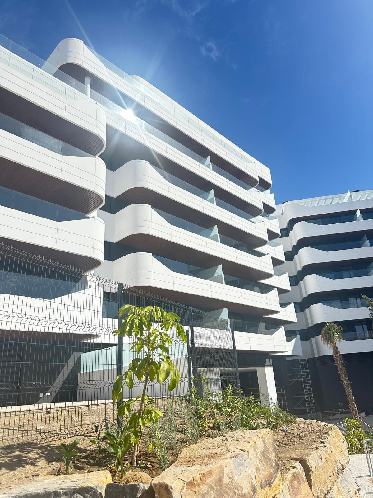 Te koop Middle Floor Apartment Costa Del Sol Estepona € 595.000,-