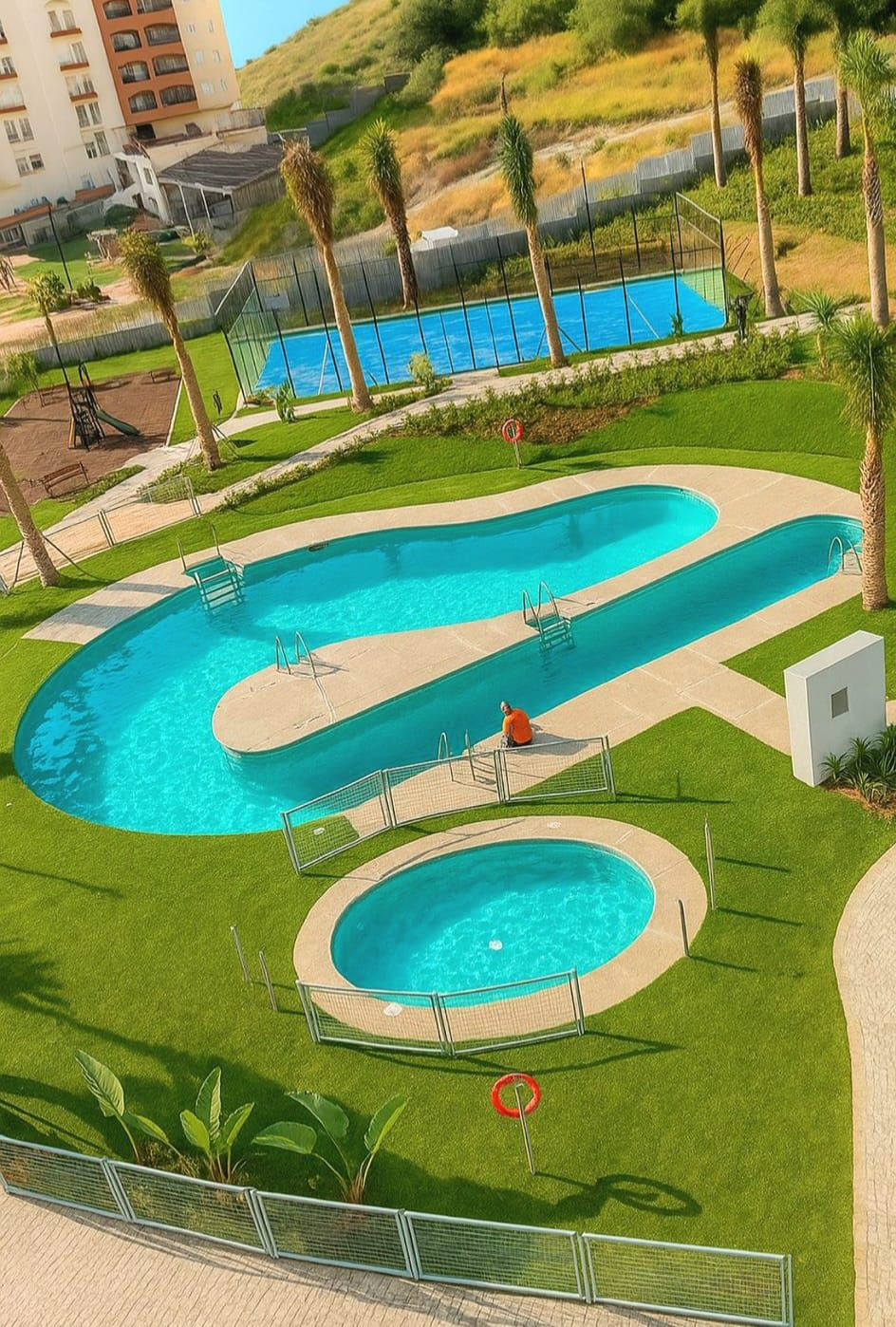 Te koop Middle Floor Apartment Costa Del Sol Estepona € 595.000,-