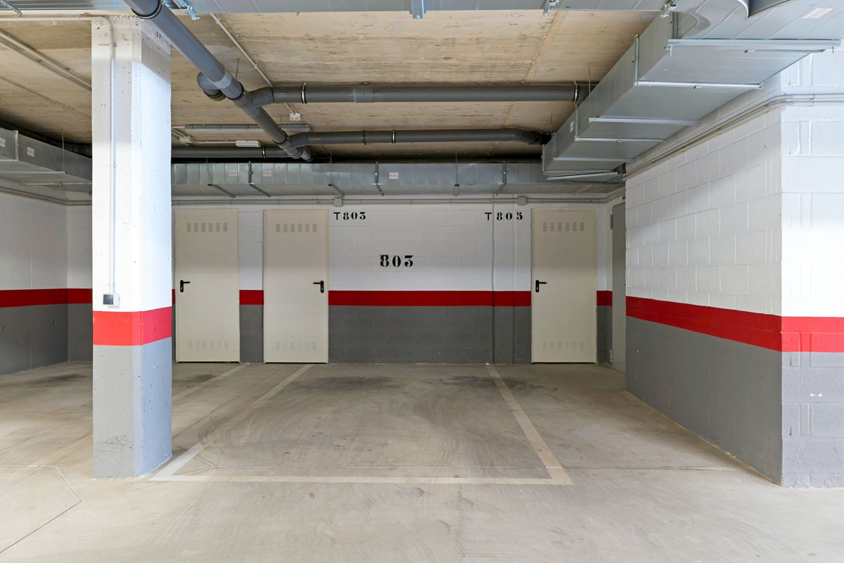 Te koop Middle Floor Apartment Costa Del Sol Estepona € 549.000,-