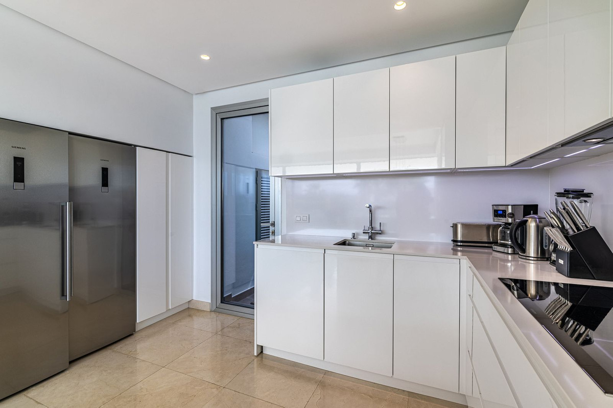 Te koop Vrijstaande Villa Costa Del Sol Río Real € 2.700.000,-