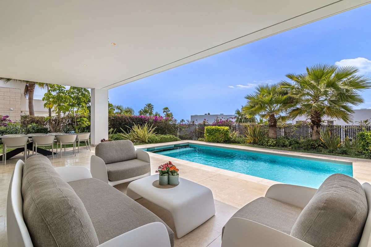 Te koop Vrijstaande Villa Costa Del Sol Río Real € 2.700.000,-