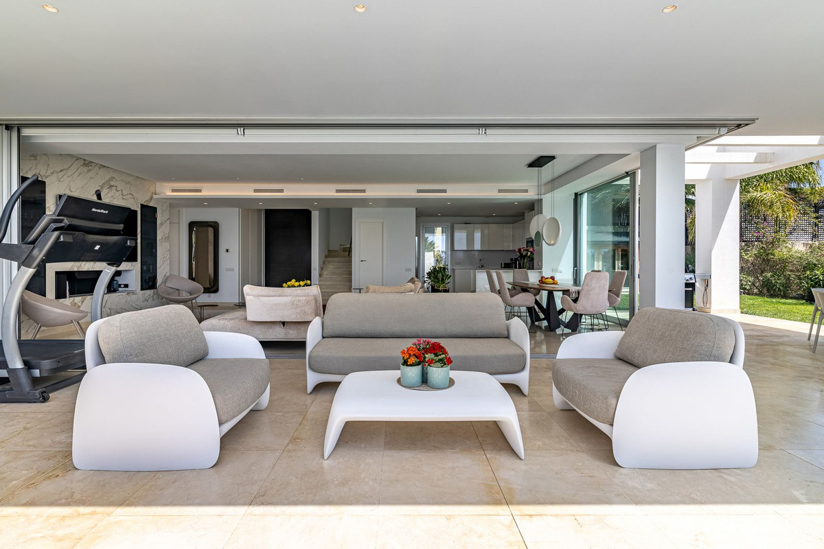 Te koop Vrijstaande Villa Costa Del Sol Río Real € 2.700.000,-