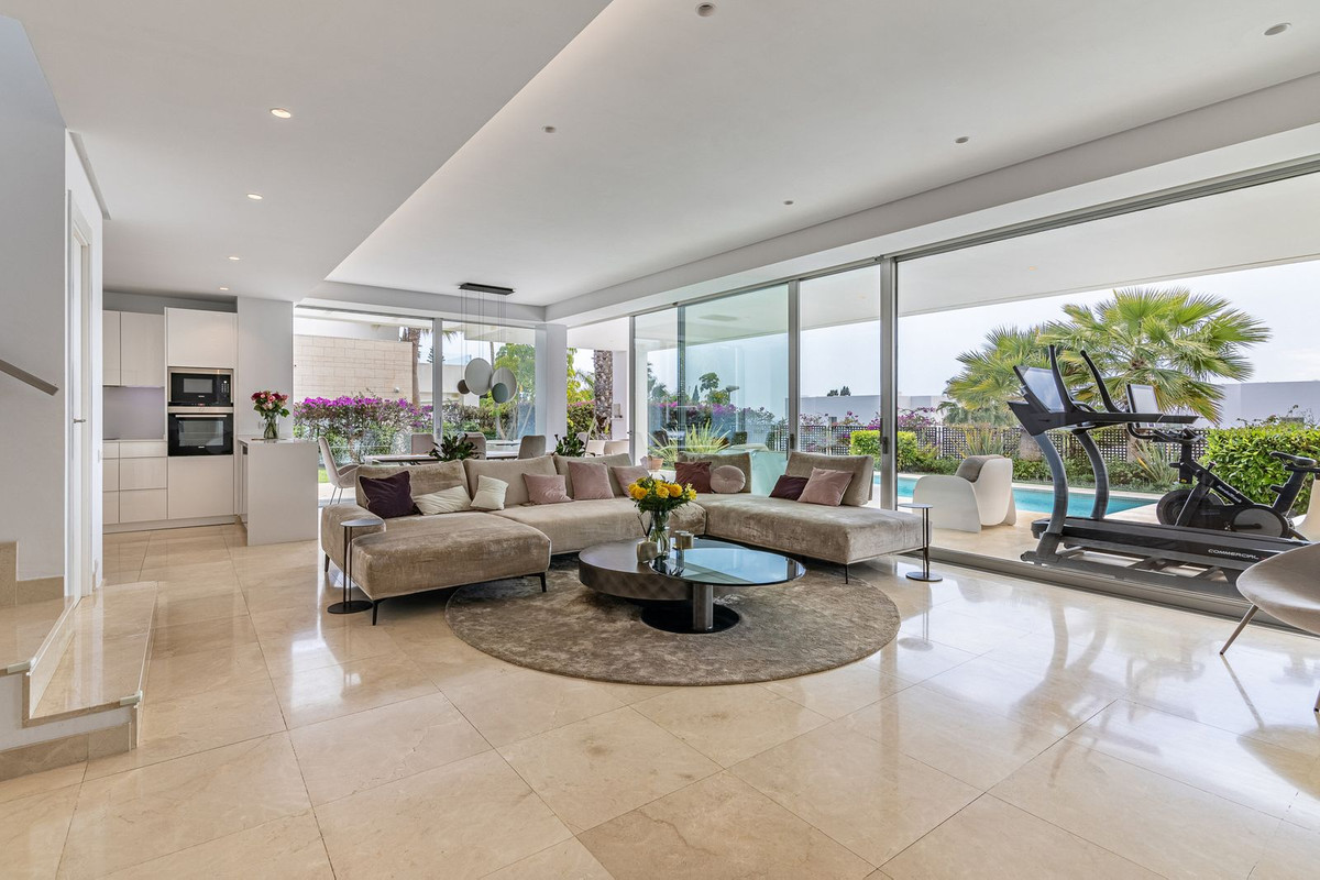 Te koop Vrijstaande Villa Costa Del Sol Río Real € 2.700.000,-