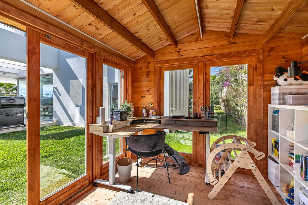 Te koop Vrijstaande Villa Costa Del Sol Río Real € 2.700.000,-