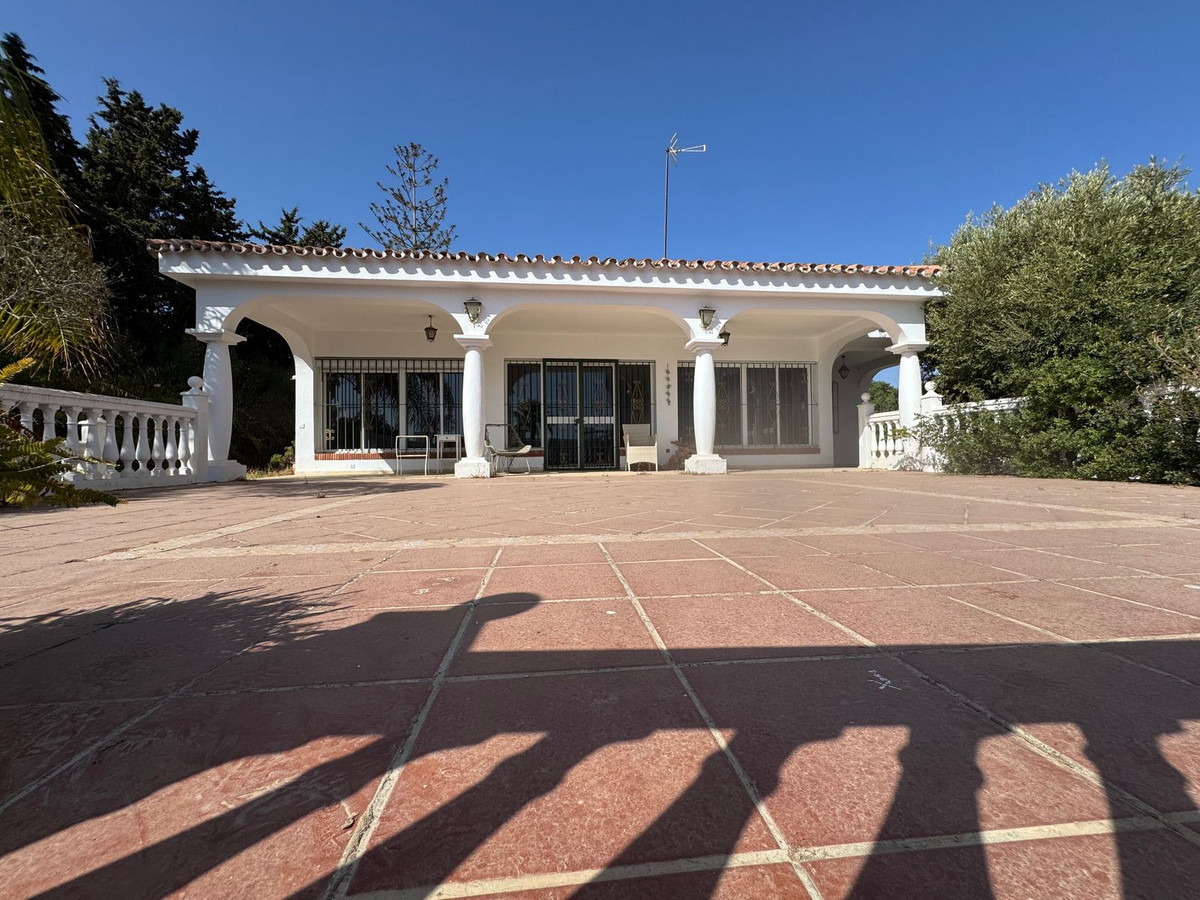 Te koop Vrijstaande Villa Costa Del Sol Estepona € 1.150.000,-