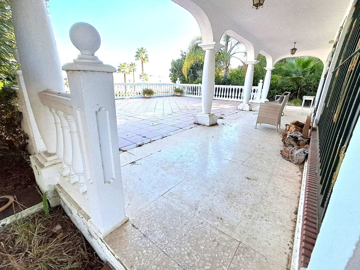 Te koop Vrijstaande Villa Costa Del Sol Estepona € 1.150.000,-
