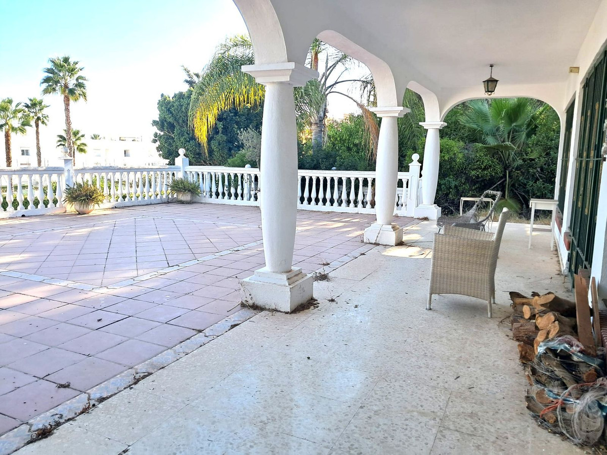 Te koop Vrijstaande Villa Costa Del Sol Estepona € 1.150.000,-
