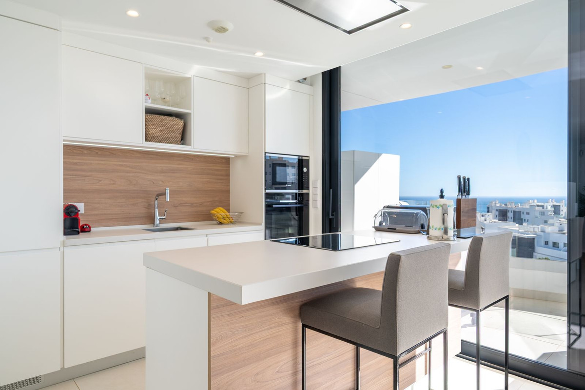 Te koop Middle Floor Apartment Costa Del Sol Fuengirola € 789.000,-