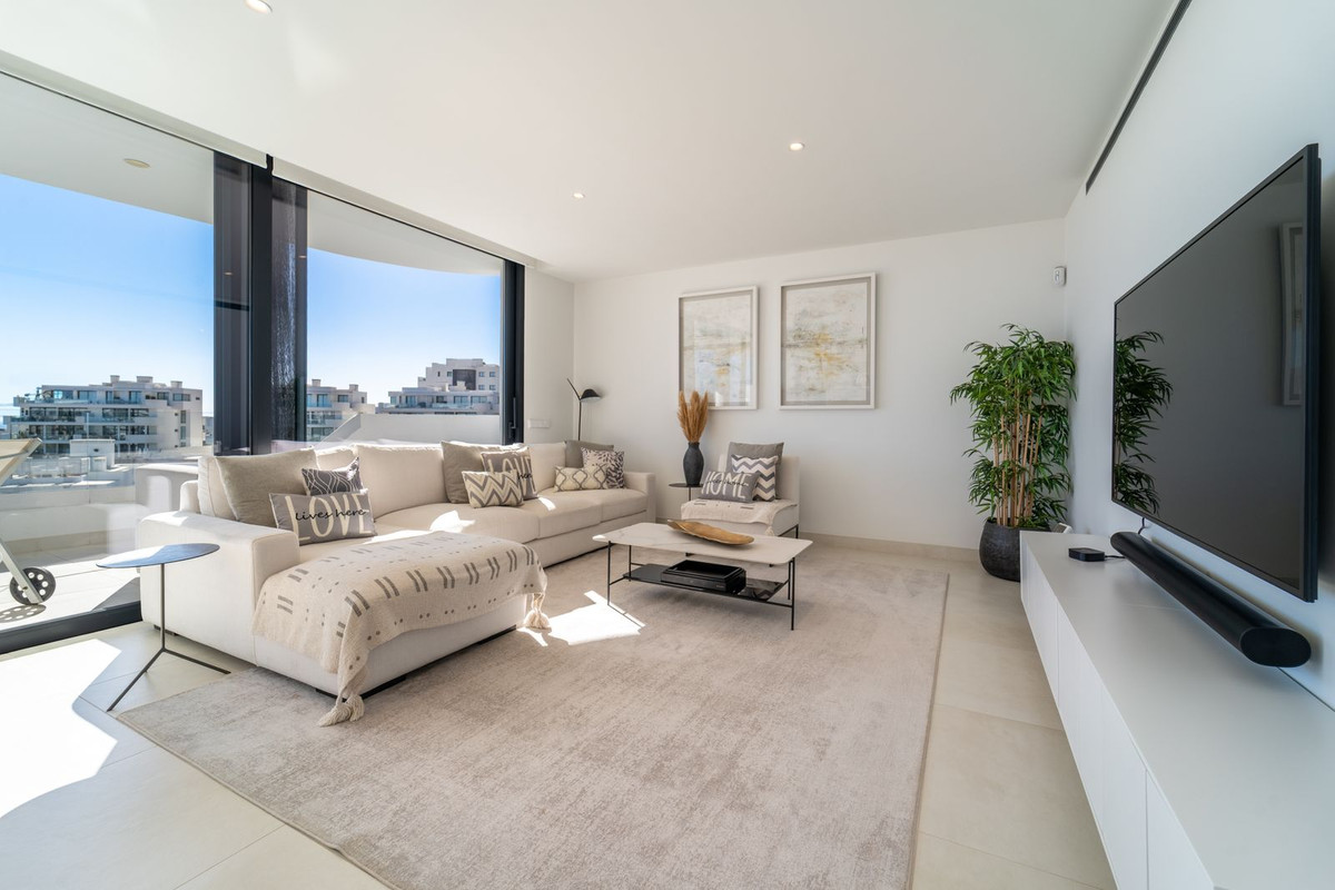 Te koop Middle Floor Apartment Costa Del Sol Fuengirola € 789.000,-