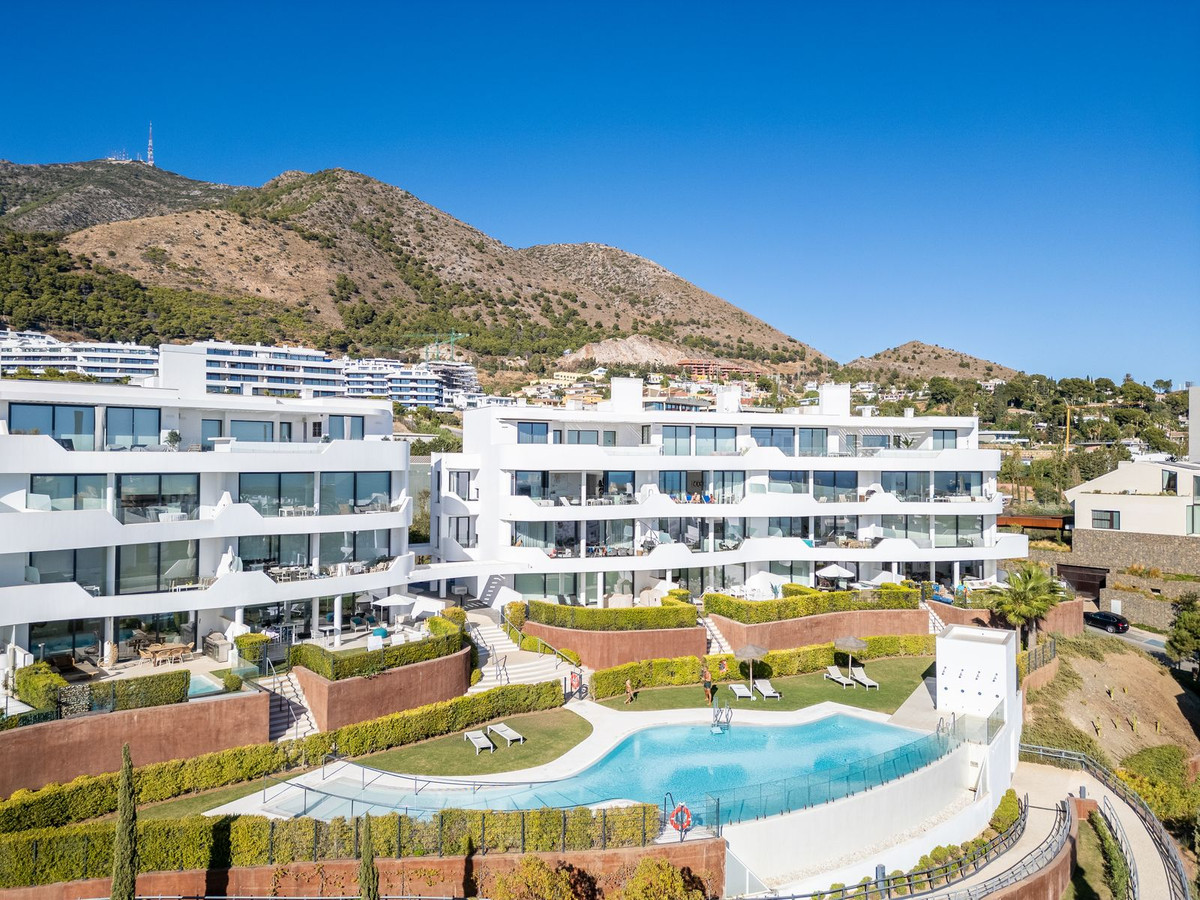 Te koop Middle Floor Apartment Costa Del Sol Fuengirola € 789.000,-