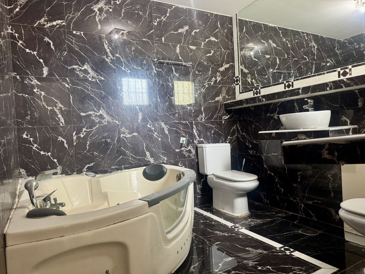 Te koop Herenhuis Costa Del Sol Marbella € 562.000,-