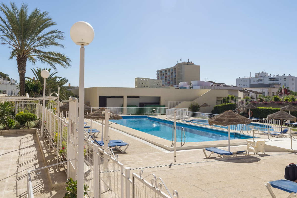 Te koop Middle Floor Apartment Costa Del Sol Torremolinos Centro € 425.000,-