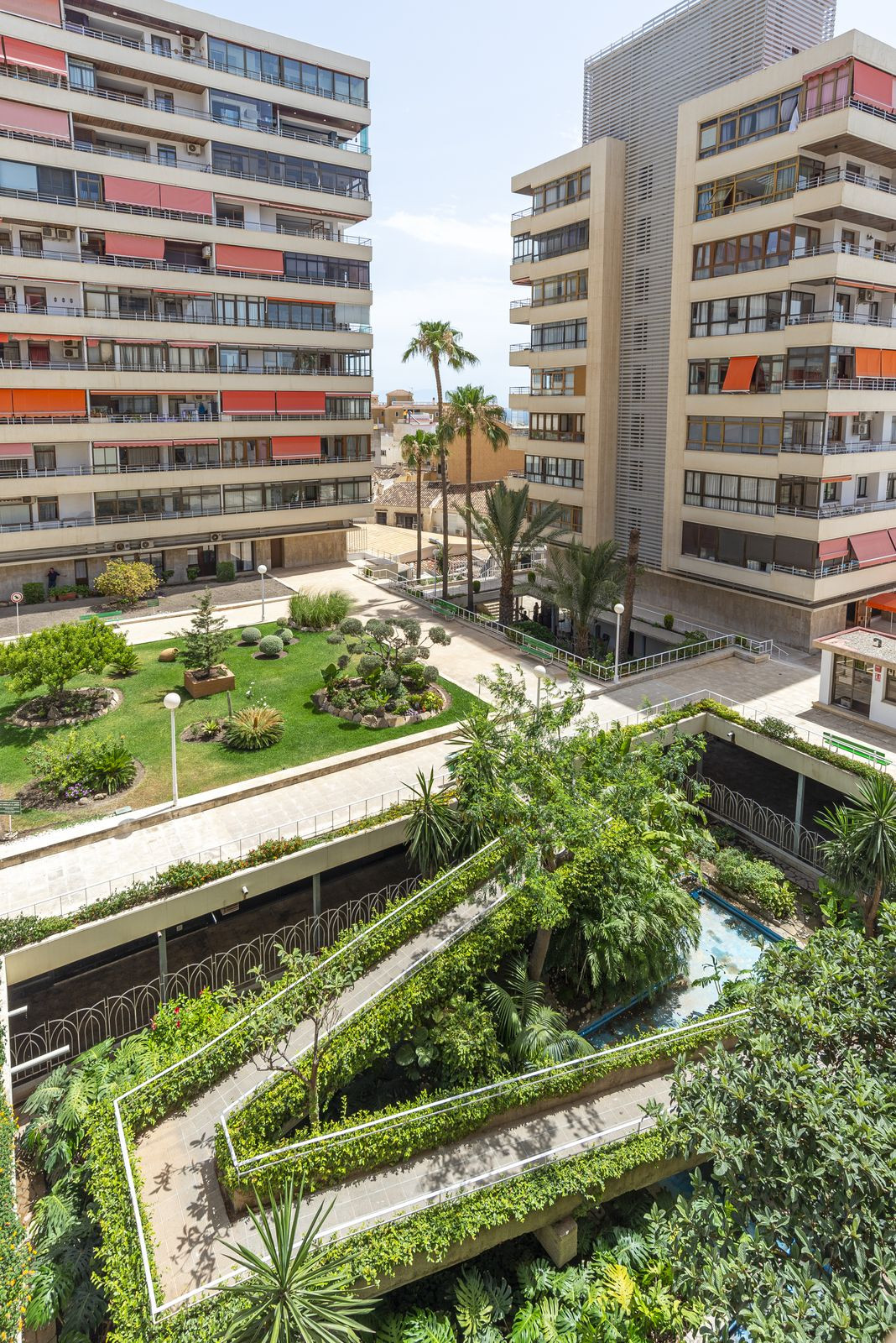 Te koop Middle Floor Apartment Costa Del Sol Torremolinos Centro € 425.000,-