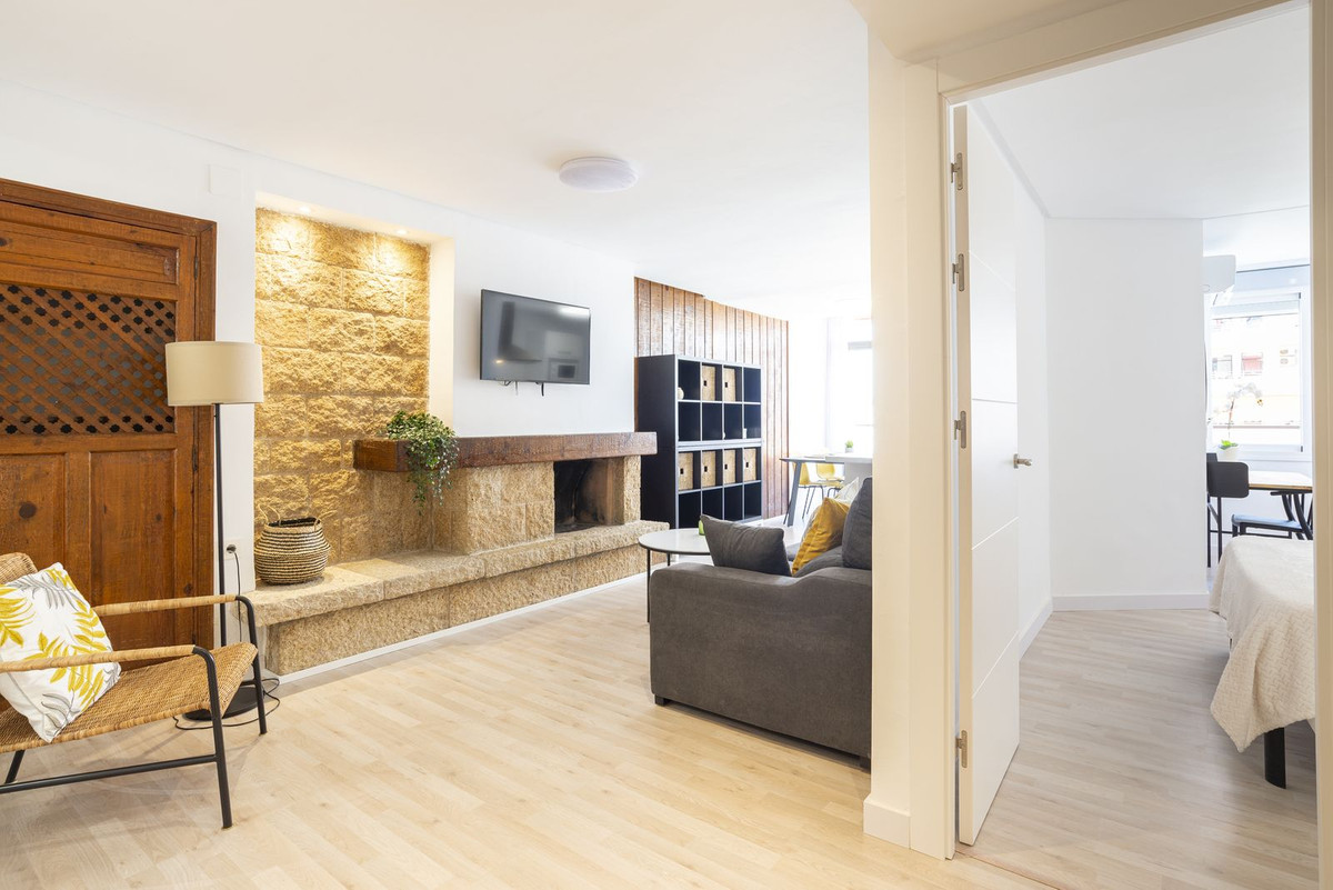 Te koop Middle Floor Apartment Costa Del Sol Torremolinos Centro € 425.000,-