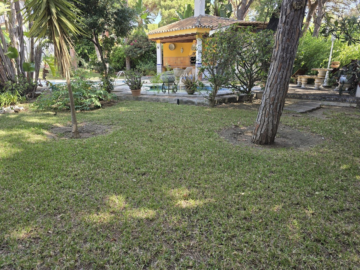 Te koop Vrijstaande Villa Costa Del Sol Calahonda € 890.000,-