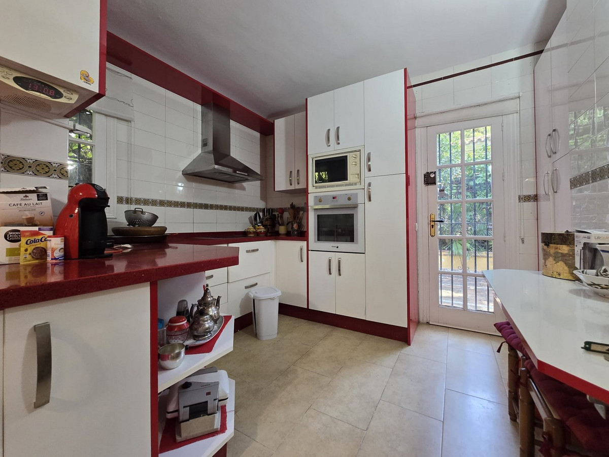 Te koop Vrijstaande Villa Costa Del Sol Calahonda € 890.000,-