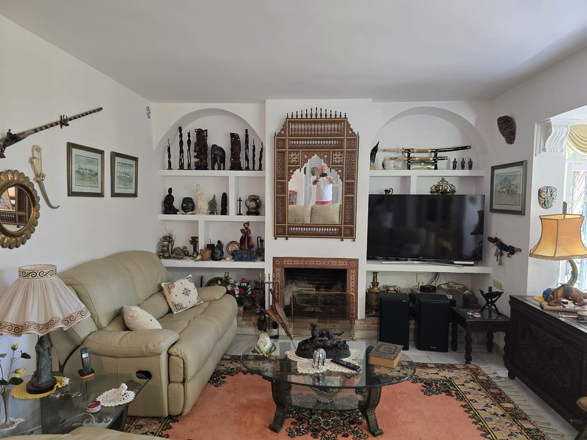 Te koop Vrijstaande Villa Costa Del Sol Calahonda € 890.000,-