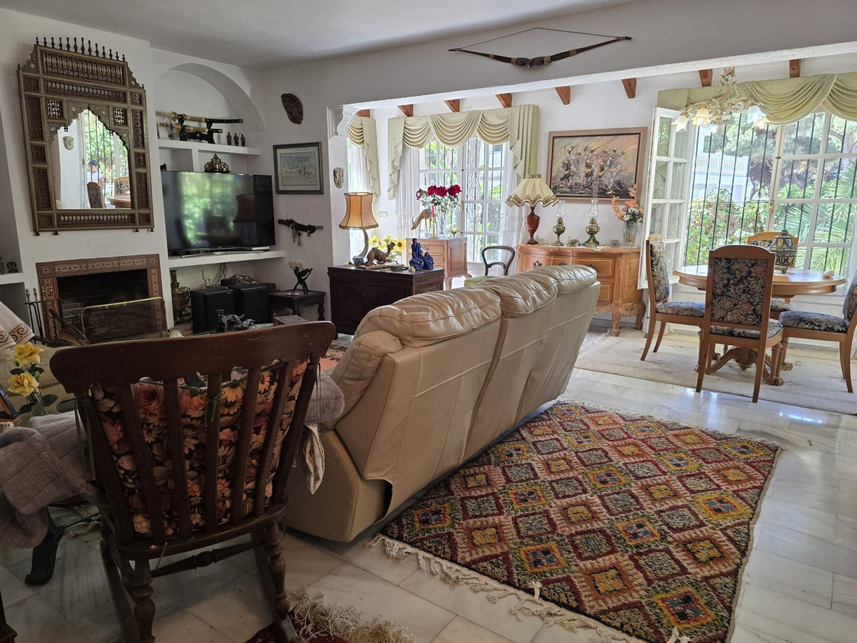 Te koop Vrijstaande Villa Costa Del Sol Calahonda € 890.000,-