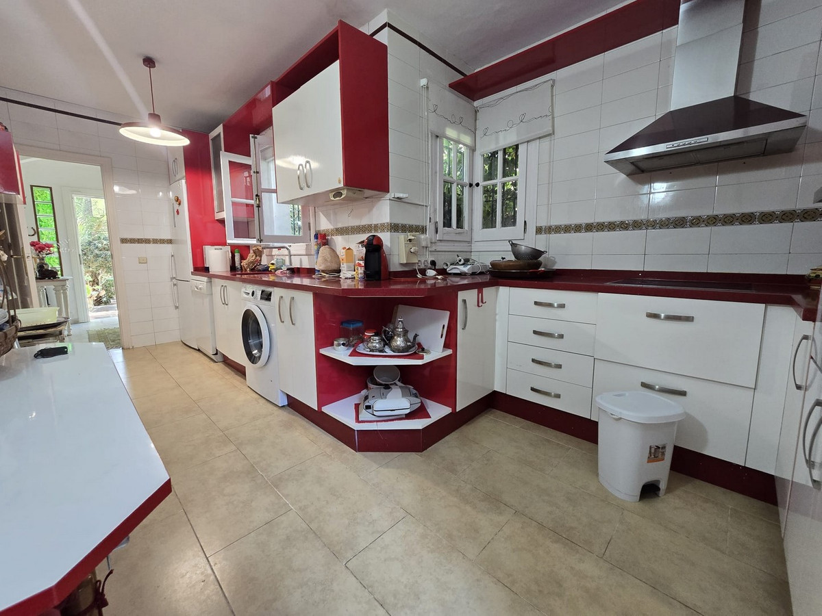 Te koop Vrijstaande Villa Costa Del Sol Calahonda € 890.000,-