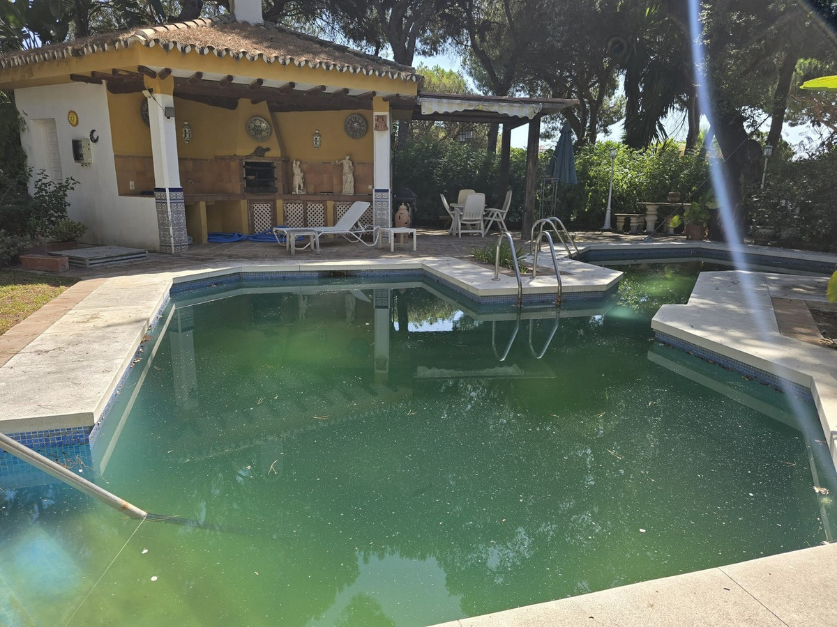 Te koop Vrijstaande Villa Costa Del Sol Calahonda € 890.000,-
