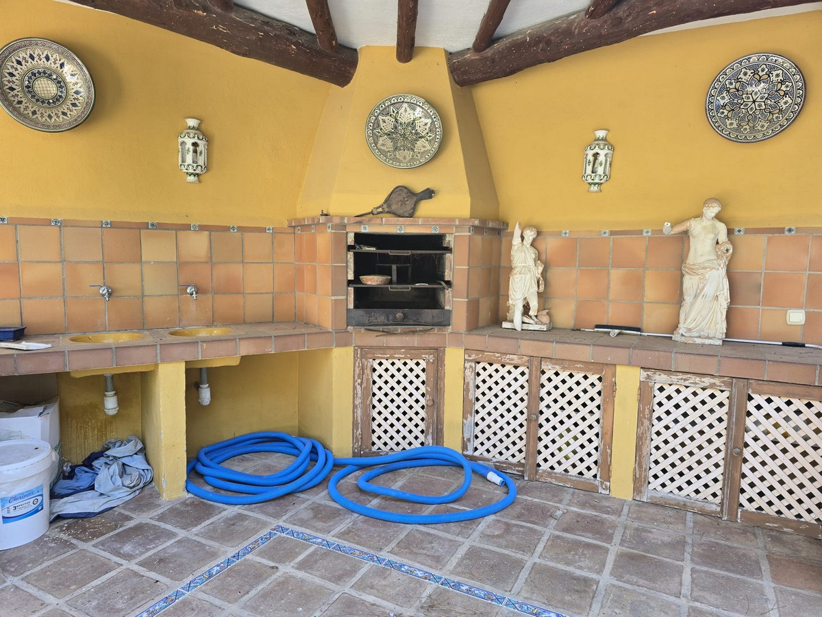 Te koop Vrijstaande Villa Costa Del Sol Calahonda € 890.000,-