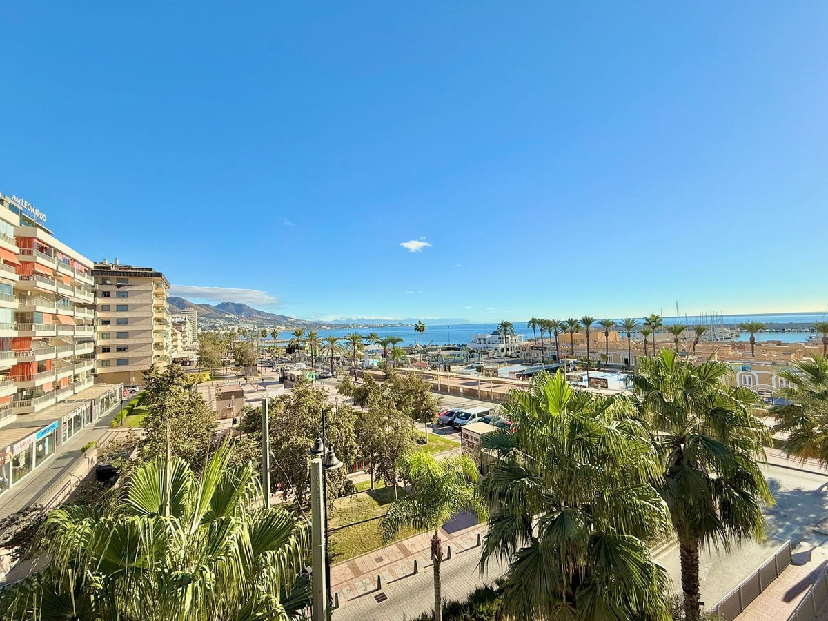 Te koop Middle Floor Apartment Costa Del Sol Fuengirola € 285.000,-